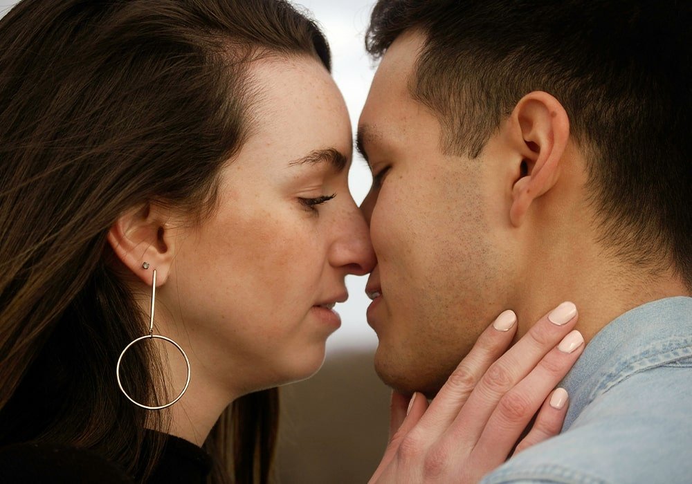 beso-de-amantes Convertirte en el hombre que ellas persiguen