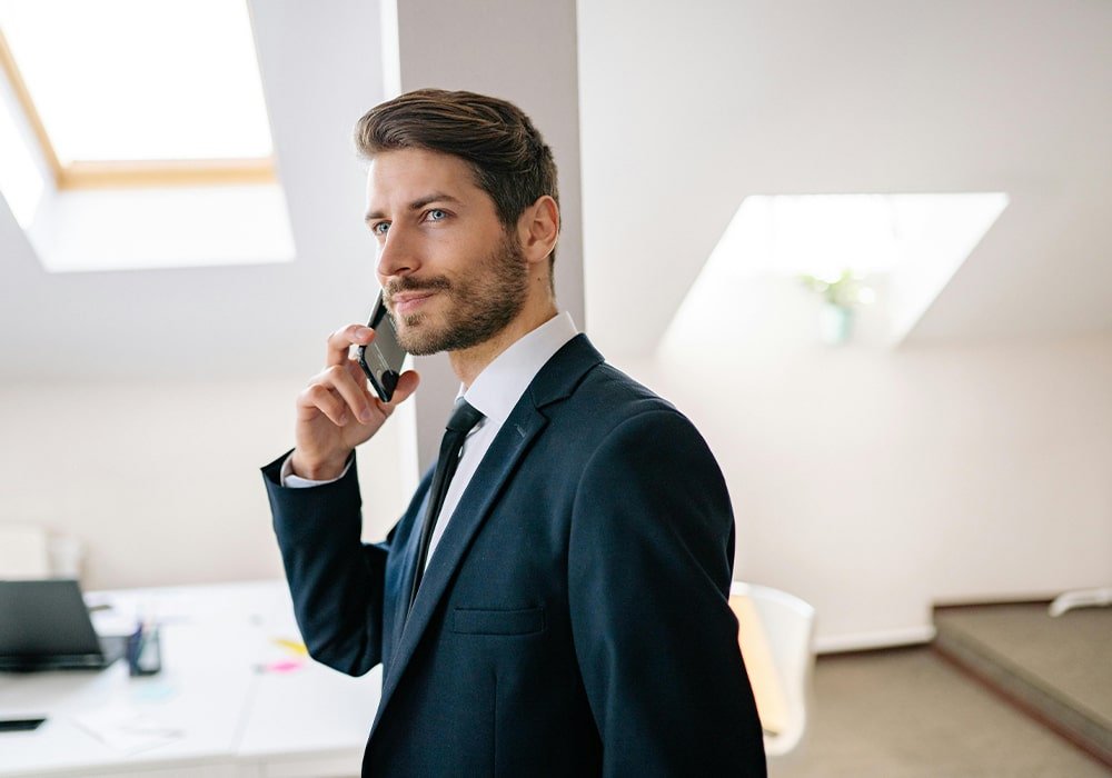 elegante ser percibido como líder atractivo y dominante